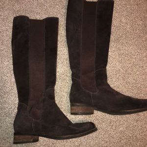 Brown suede Cole Haan boots // size 8.5